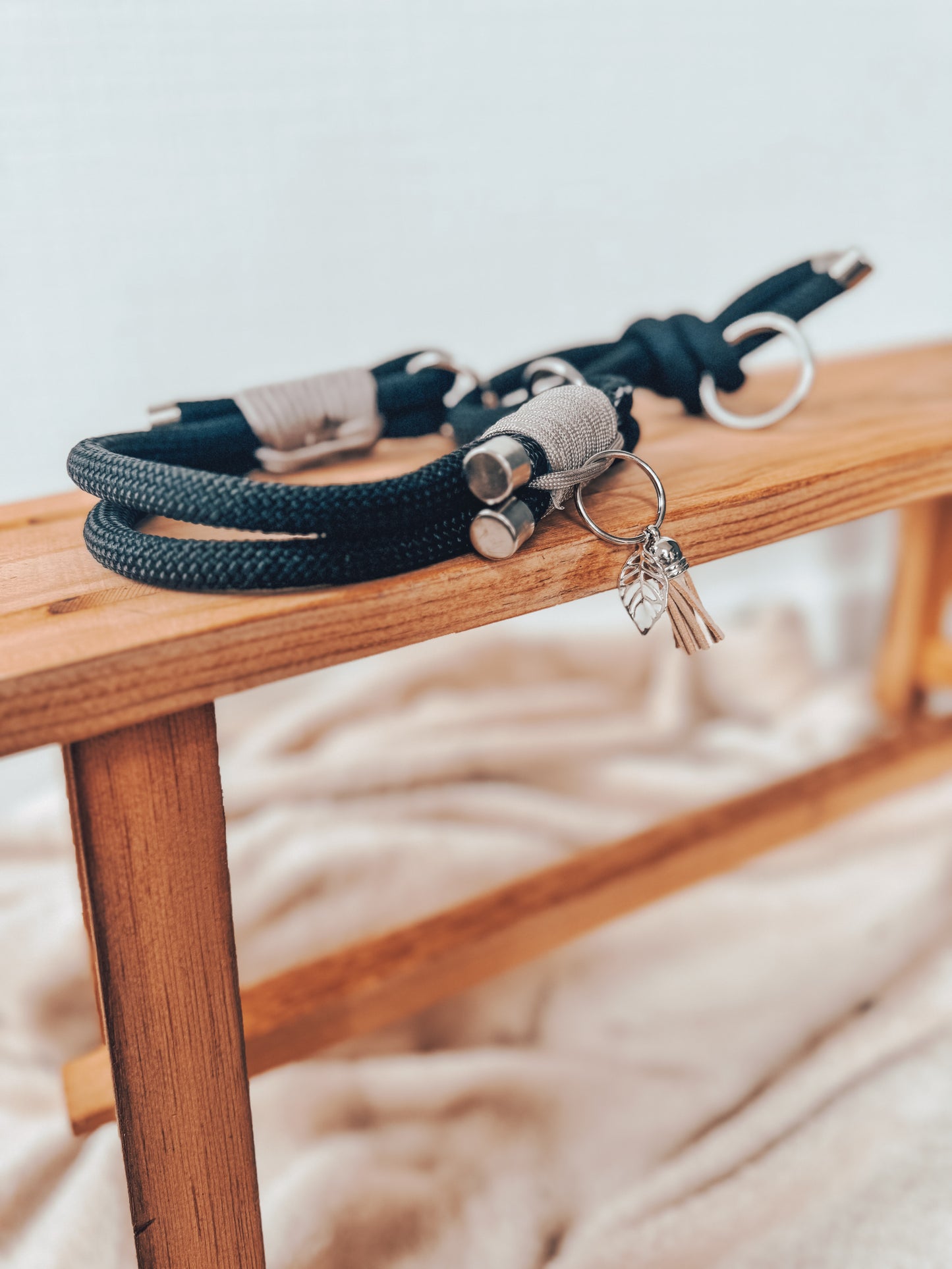 Cord knot black with silver hardware maat S-M