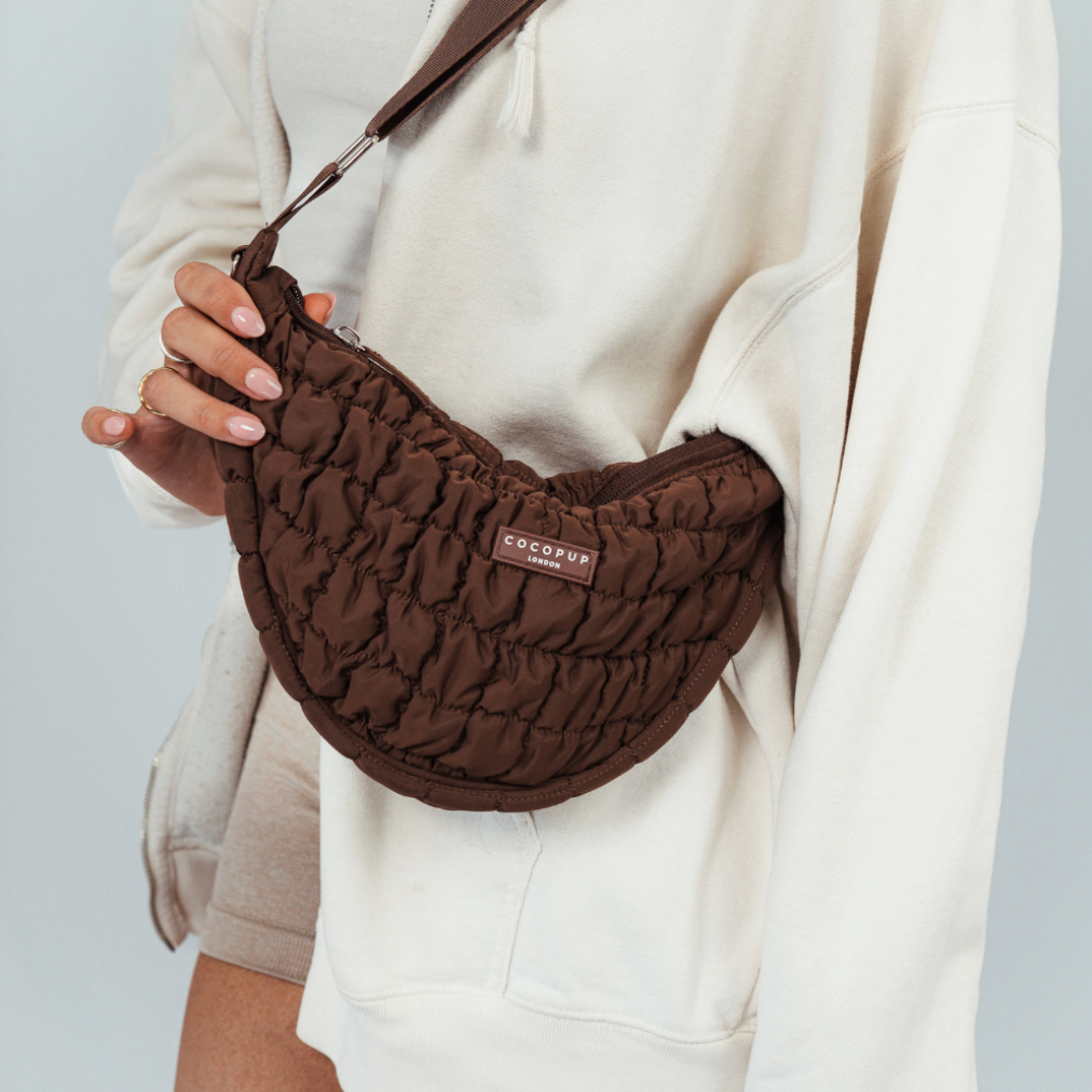 Cocopup London - Crossbody Crescent Hondenuitlaat Tassen - Espresso