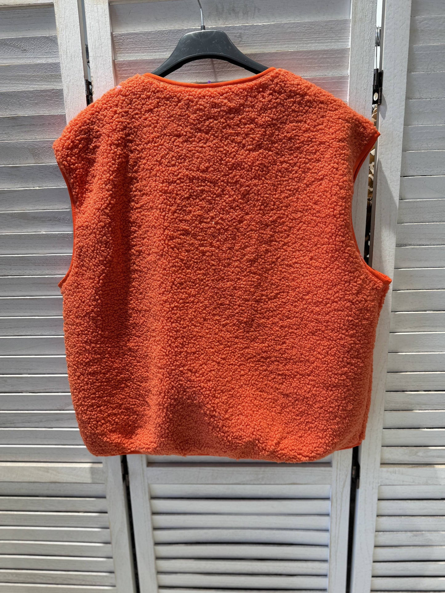 VICTORIA&ISAAC - Mouwloos vest van gestructureerd fleece