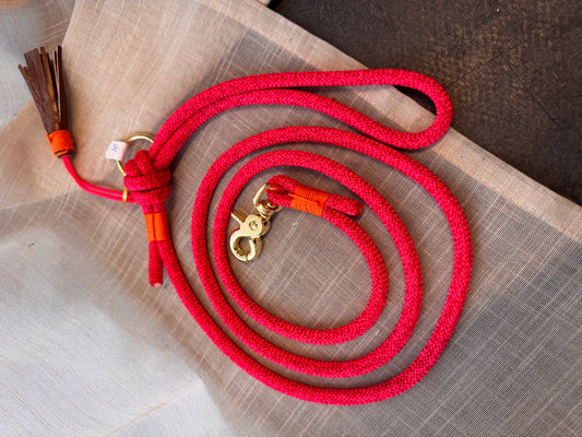 Marble rose leash