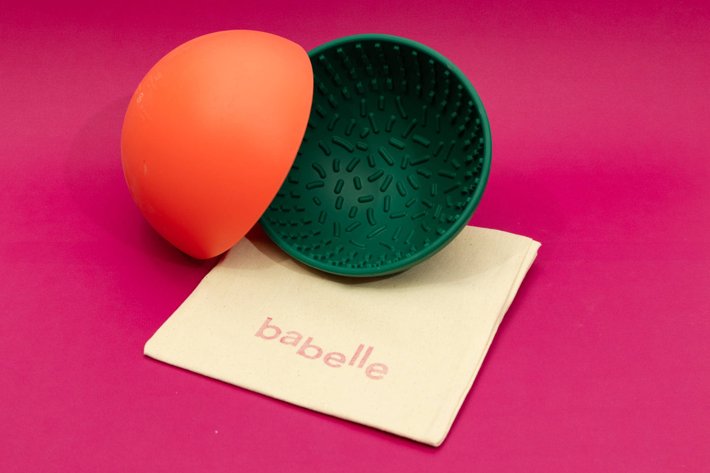 Babelle For Dogs - The Wiggler likkom - koraal